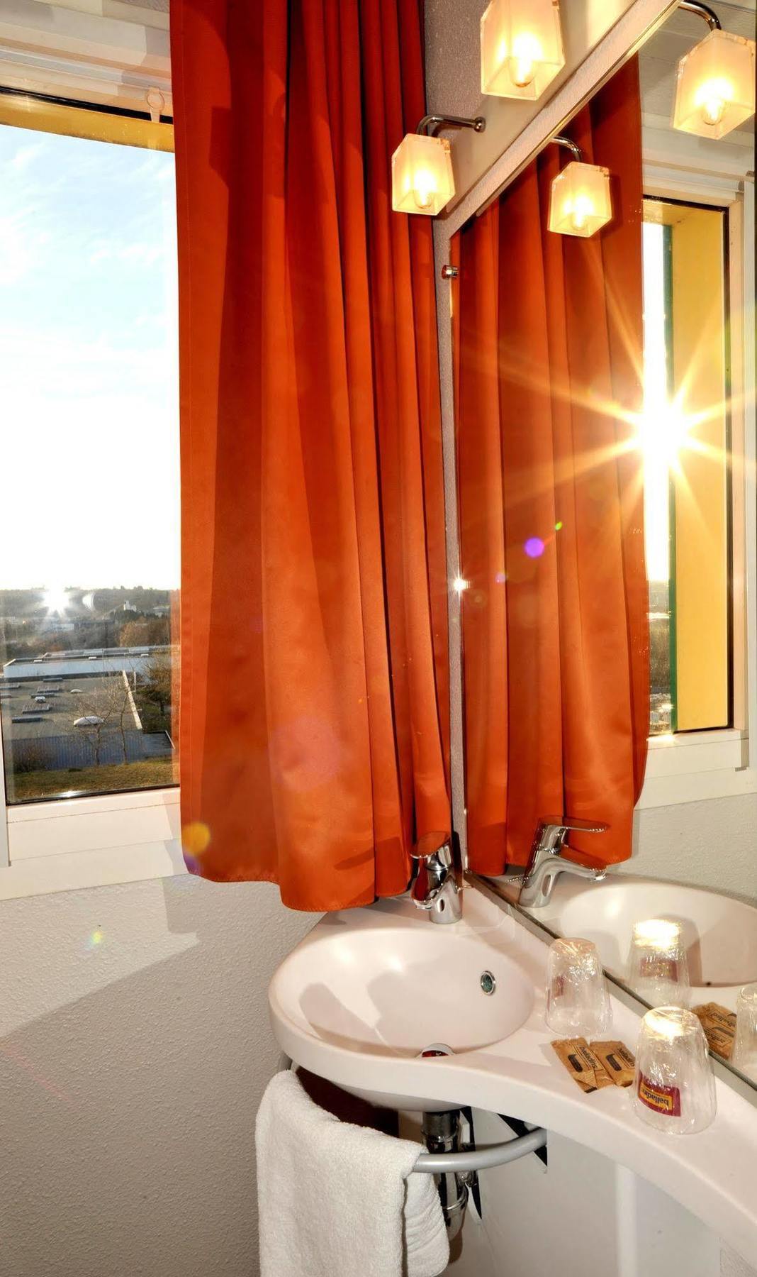 Welcomotel Limoges Exterior foto